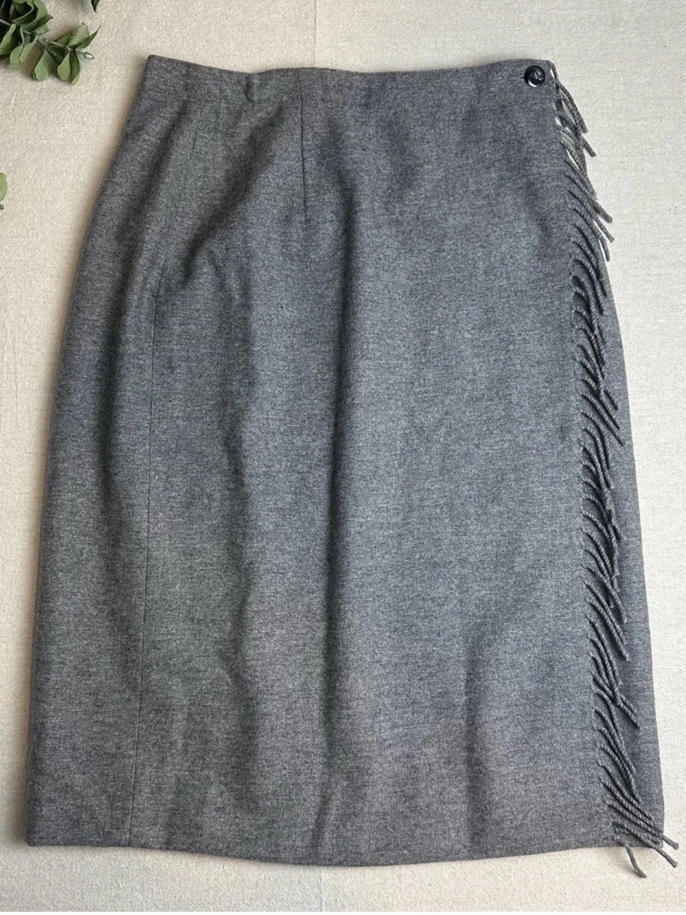 Vintage Size 8 (Fits 4) 75% Wool Wrap Skirt Liz Wear Gray Midi Fringe Lined